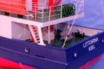 Bauer Modelle Littorina Onderzoeksvaartuig 1:32. (BAU-4.1700) - Afbeelding 13